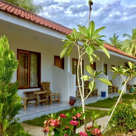 Chemel Homestay Kuta  Экстерьер фото