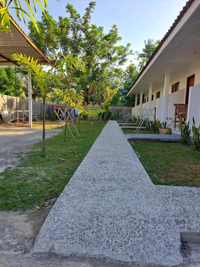 Chemel Homestay Kuta  Экстерьер фото