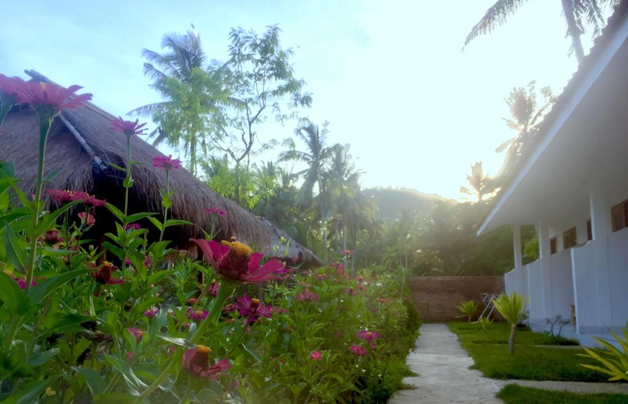 Chemel Homestay Kuta  Экстерьер фото