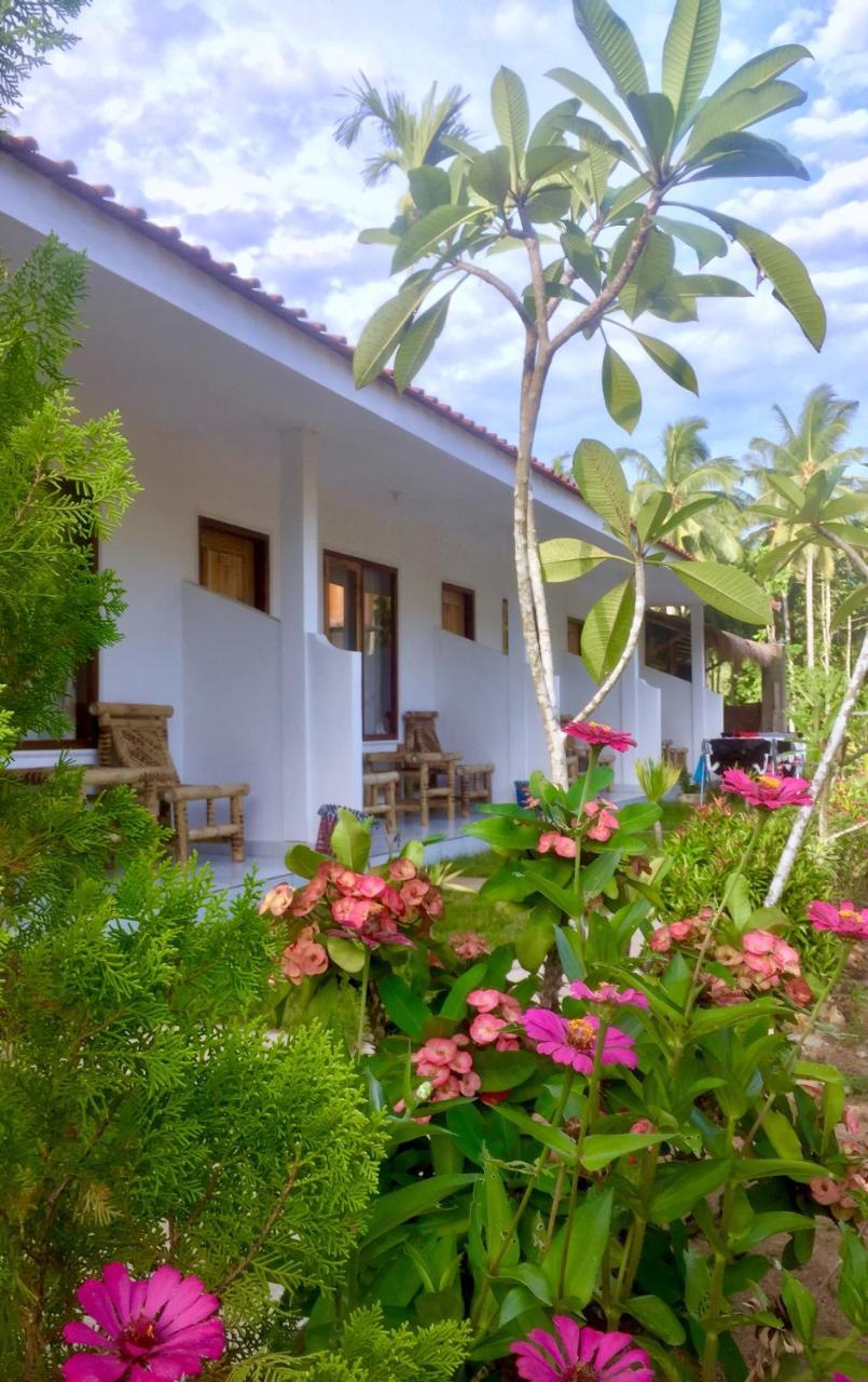 Chemel Homestay Kuta  Экстерьер фото
