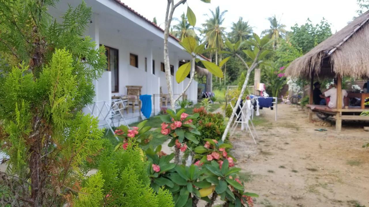 Chemel Homestay Kuta  Экстерьер фото