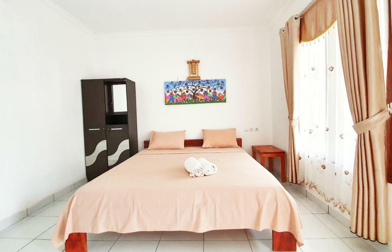 Chemel Homestay Kuta  Экстерьер фото